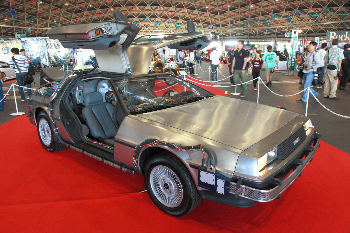 AUTO LEGEND 2014 会場に展示されたデロリアン