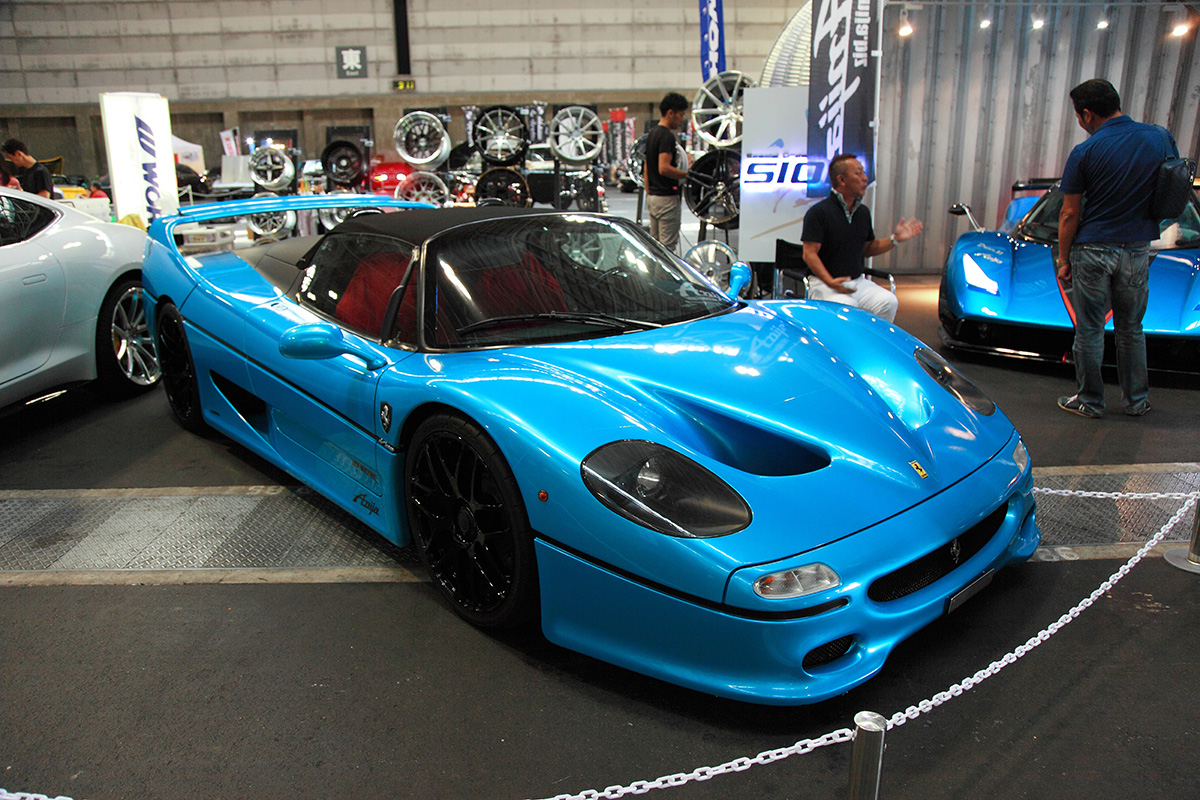 AUTO LEGEND 2015 屋外で行われた車両展示・イベントの様子